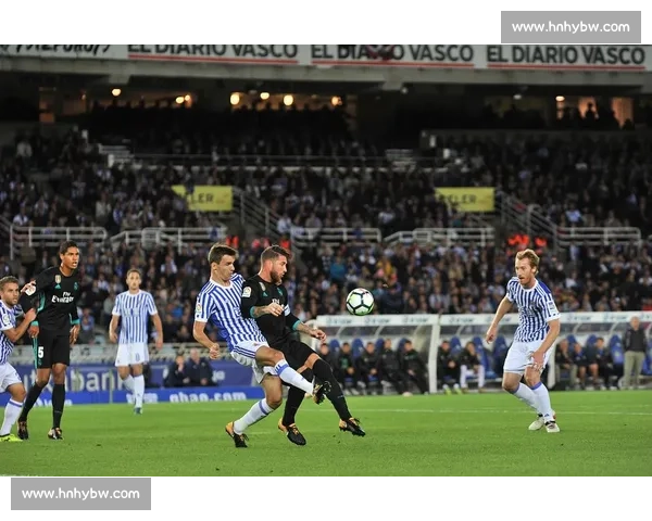 皇马主场迎战塞维利亚西甲争冠关键对决前瞻豪门强强碰撞赛季走向看点